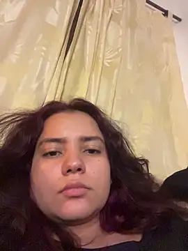 Snapshot of Ema_kraus chatting on 04.08.26 Ema kraus online show from 04.08.26