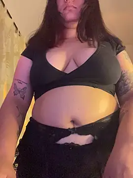 Snapshot of Ema_kraus chatting on 04.09.26 Ema kraus online show from 04.09.26