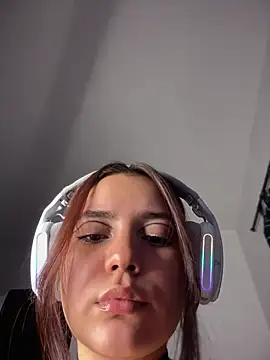 Snapshot of Ema_kraus chatting on 07.10.26 Ema kraus online show from 07.10.26