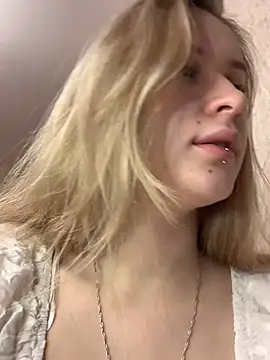 Sweet white chocolate online show from 01.31.25