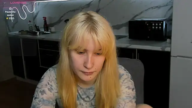 Sweet white chocolate online show from 04.13.26