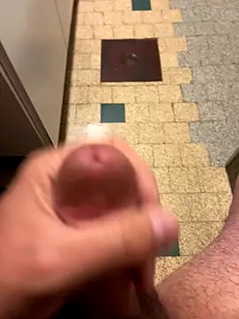 Snapshot of mikiss789 chatting on 10.14.25 mikiss789 online show from 10.14.25