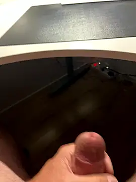 Snapshot of mikiss789 chatting on 10.20.25 mikiss789 online show from 10.20.25