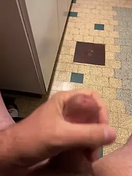 Snapshot of mikiss789 chatting on 11.09.25 mikiss789 online show from 11.09.25