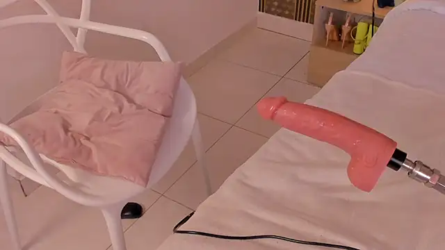  dakota a online show from 02.04.25