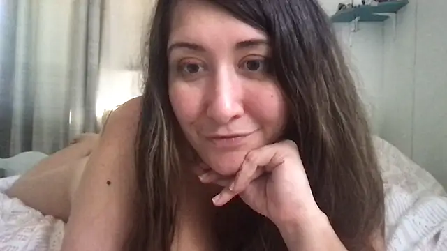 MadelynnMoon online show from 12.22.24