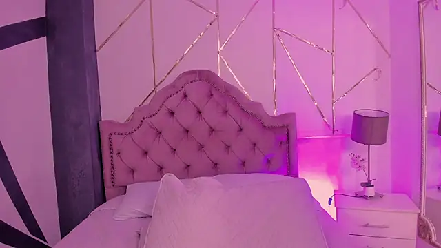 RoseCassie online show from 01.29.25