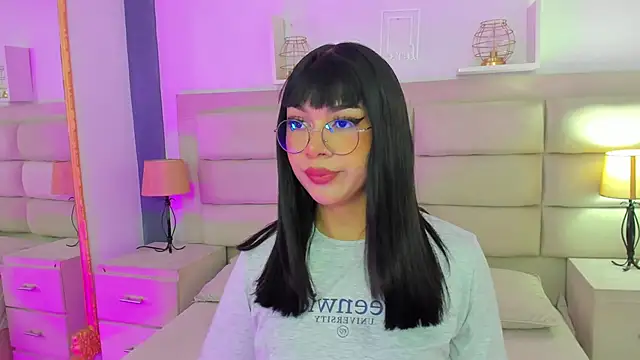 RoseCassie online show from 02.20.25