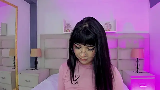 RoseCassie online show from 02.26.25