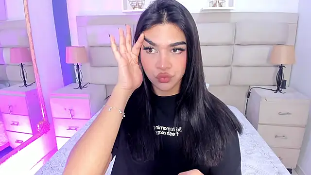 RoseCassie online show from 09.11.25