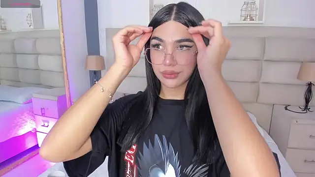 RoseCassie online show from 10.11.25