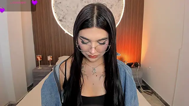 RoseCassie online show from 03.11.26