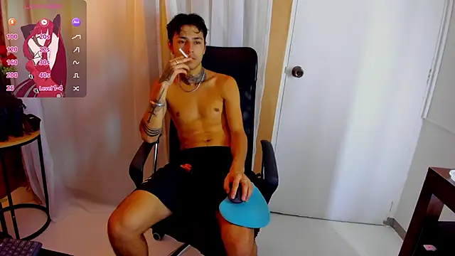 hinata itachi online show from 02.21.25