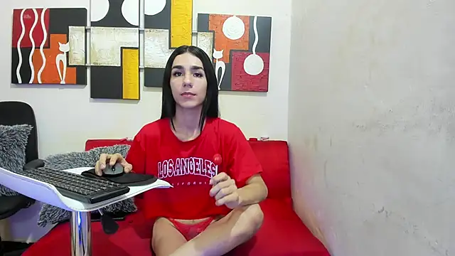 Mariana 16  online show from 02.02.25