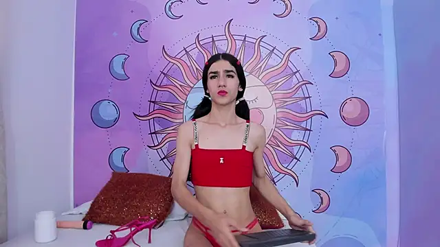 Mariana 16  online show from 10.11.25