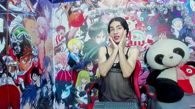 Mariana 16  online show from 12.17.25