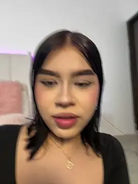 Lily Woodz online show from 03.16.26