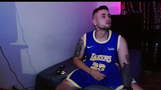 miia-liiam online show from 12.04.25