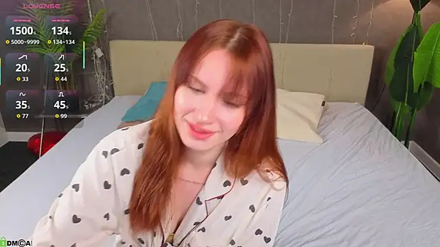 Mollly Rouge online show from 04.03.26