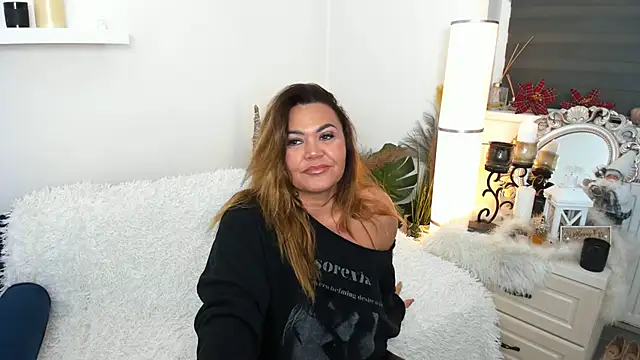 Aileen Stone online show from 12.28.24