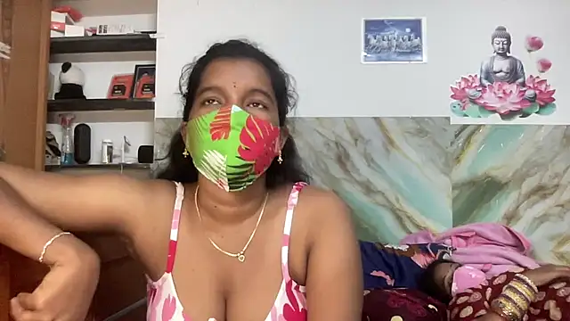 Snapshot of Tamil_Sanjana_ chatting on 07.04.26 Tamil Sanjana online show from 07.04.26