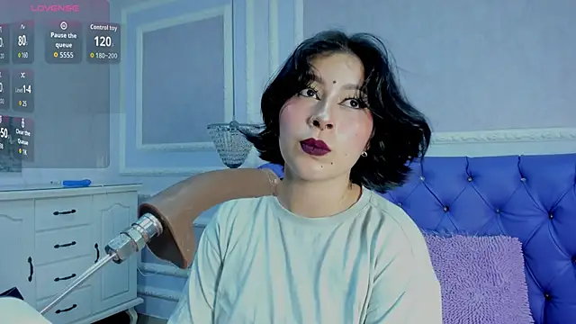 Snapshot of Lily_Martinez chatting on 11.01.25 Lily Martinez online show from 11.01.25