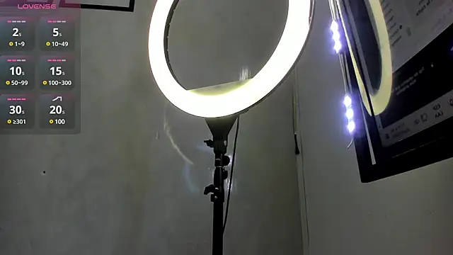 Snapshot of Samantha_Good chatting on 02.23.25 Samantha Good online show from 02.23.25