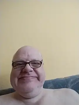Snapshot of jk6t chatting on 06.18.26 jk6t online show from 06.18.26