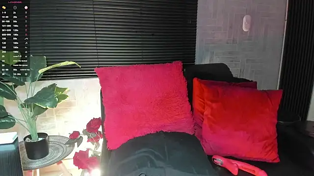 Snapshot of JhonyMiller_ chatting on 10.21.25 JhonyMiller online show from 10.21.25