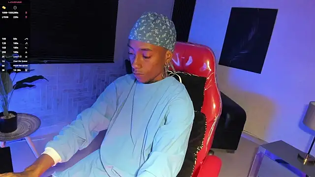 Snapshot of JhonyMiller_ chatting on 10.31.25 JhonyMiller online show from 10.31.25