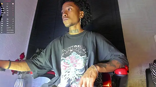 Snapshot of JhonyMiller_ chatting on 11.08.25 JhonyMiller online show from 11.08.25