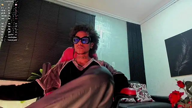 Snapshot of JhonyMiller_ chatting on 11.29.25 JhonyMiller online show from 11.29.25