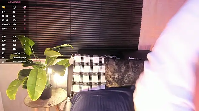 JhonyMiller  online show from 03.04.26