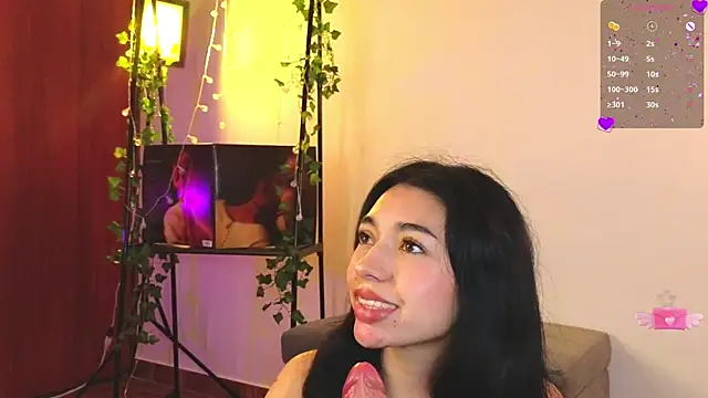 Snapshot of Sweet_Nyx chatting on 02.10.25 Sweet Nyx online show from 02.10.25