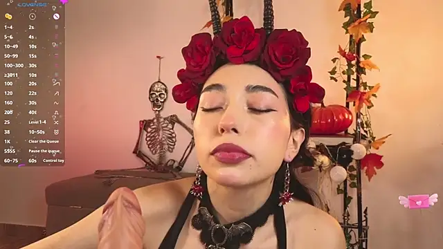 Snapshot of Sweet_Nyx chatting on 11.03.25 Sweet Nyx online show from 11.03.25