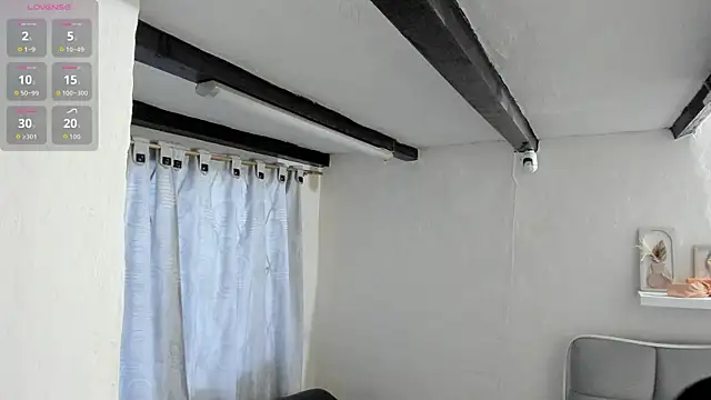 Chlooe Zoe online show from 11.09.25