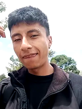 Snapshot of codysmith chatting on 09.24.25 codysmith online show from 09.24.25