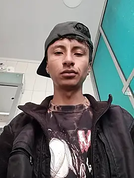 Snapshot of codysmith chatting on 10.21.25 codysmith online show from 10.21.25