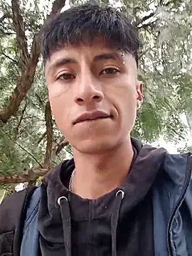 Snapshot of codysmith chatting on 11.27.25 codysmith online show from 11.27.25