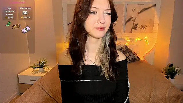 Lina Vi online show from 03.14.25