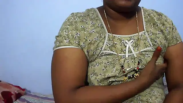 Snapshot of telugu_indhu_0001 chatting on 09.11.25 telugu indhu 0001 online show from 09.11.25