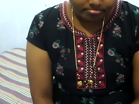 Snapshot of telugu_indhu_0001 chatting on 10.07.25 telugu indhu 0001 online show from 10.07.25