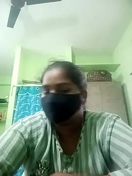 Snapshot of telugu_indhu_0001 chatting on 11.11.25 telugu indhu 0001 online show from 11.11.25