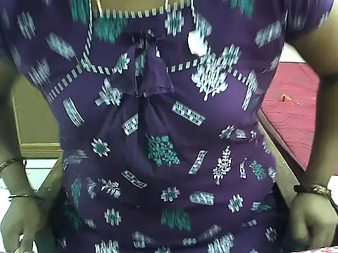 Snapshot of telugu_indhu_0001 chatting on 12.19.25 telugu indhu 0001 online show from 12.19.25