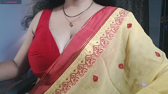 hot menka online show from 05.26.26