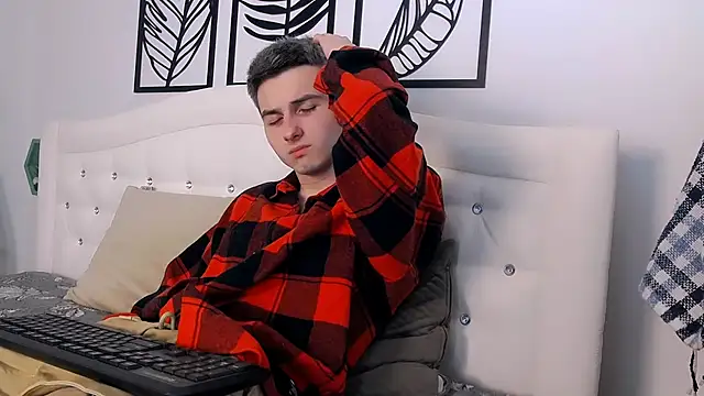 Devin Jay online show from 03.17.25