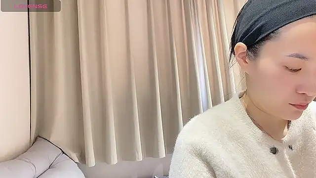 Snapshot of Sweet-521 chatting on 03.06.25 Sweet-521 online show from 03.06.25