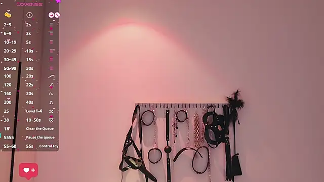 Snapshot of Sweet-521 chatting on 10.27.25 Sweet-521 online show from 10.27.25