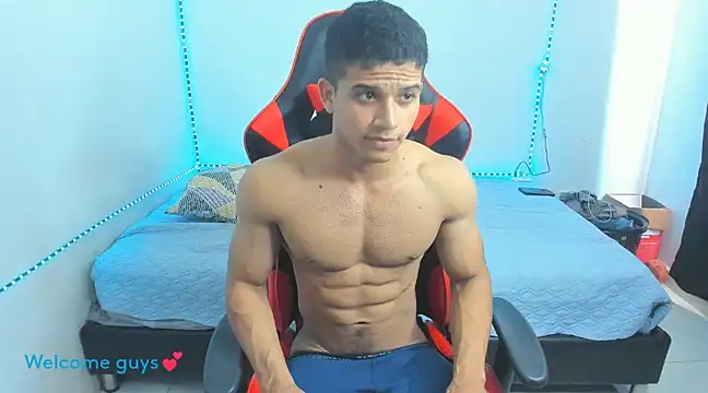 oliver thompsson7 online show from 01.28.25