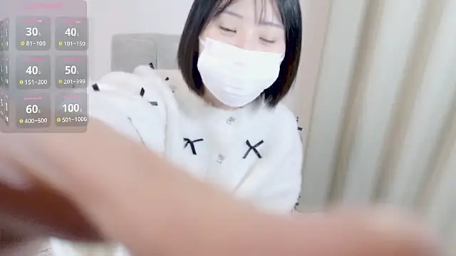 UYU man online show from 02.05.25